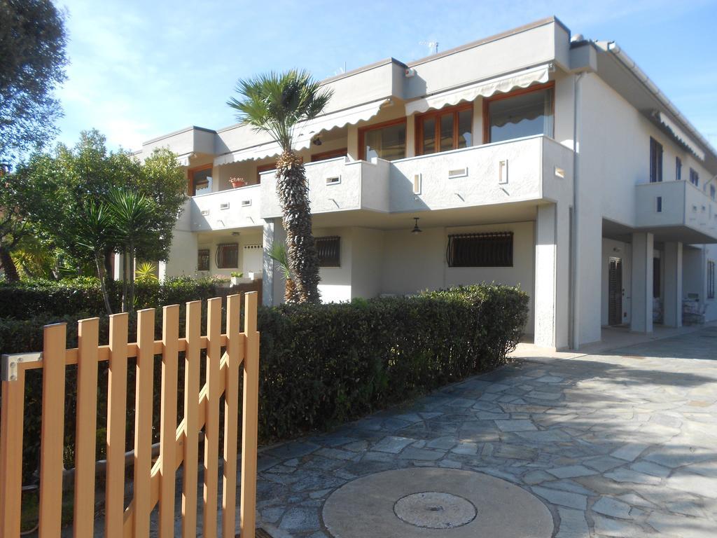 Villa Happy Days Сан-Вінченцо Номер фото